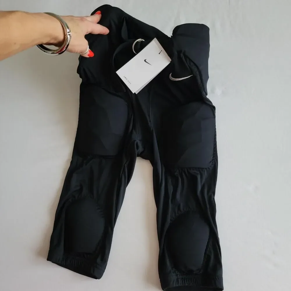 NWT NIKE RECRUIT KID'S padded football pants, size kid's large